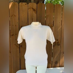 Vintage Norton McNaughton turtleneck short sleeve sweater.